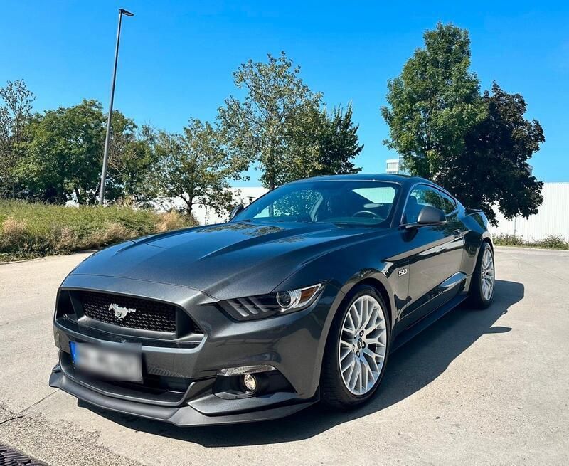 Grau Gebraucht 2017 Ford Mustang GT Coupé | 38.000 € (Guter Preis) - Bild 1/4