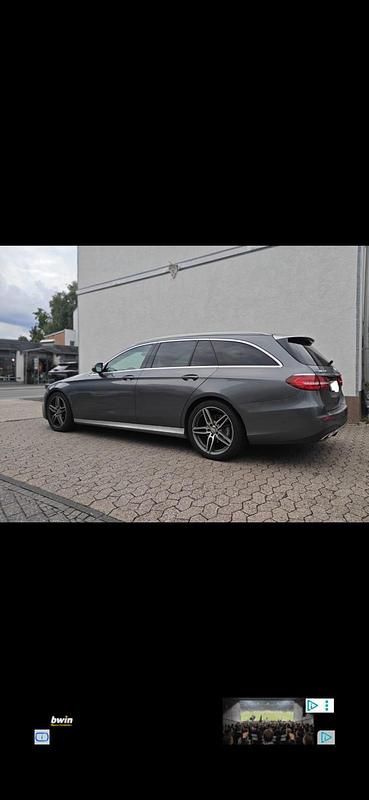Gebraucht Mercedes E200 AMG 194 PS (142 kW) 2017 Grau Kombi