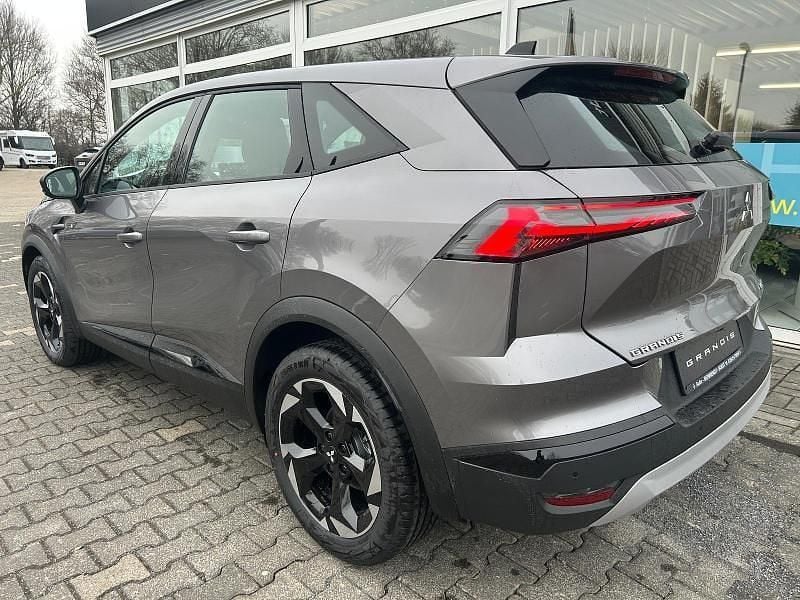Neu Mitsubishi Grandis Diamant Edition 158 PS (116 kW) 2026 Grau SUV