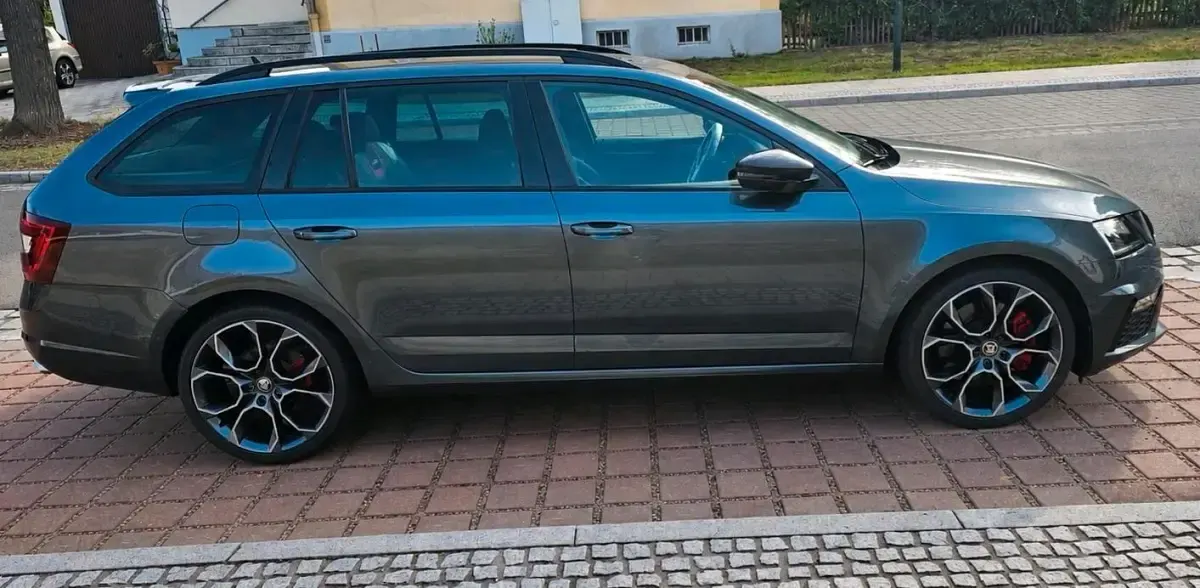 Gebraucht Skoda Octavia RS 230 PS (169 kW) 2017 Grau Kombi