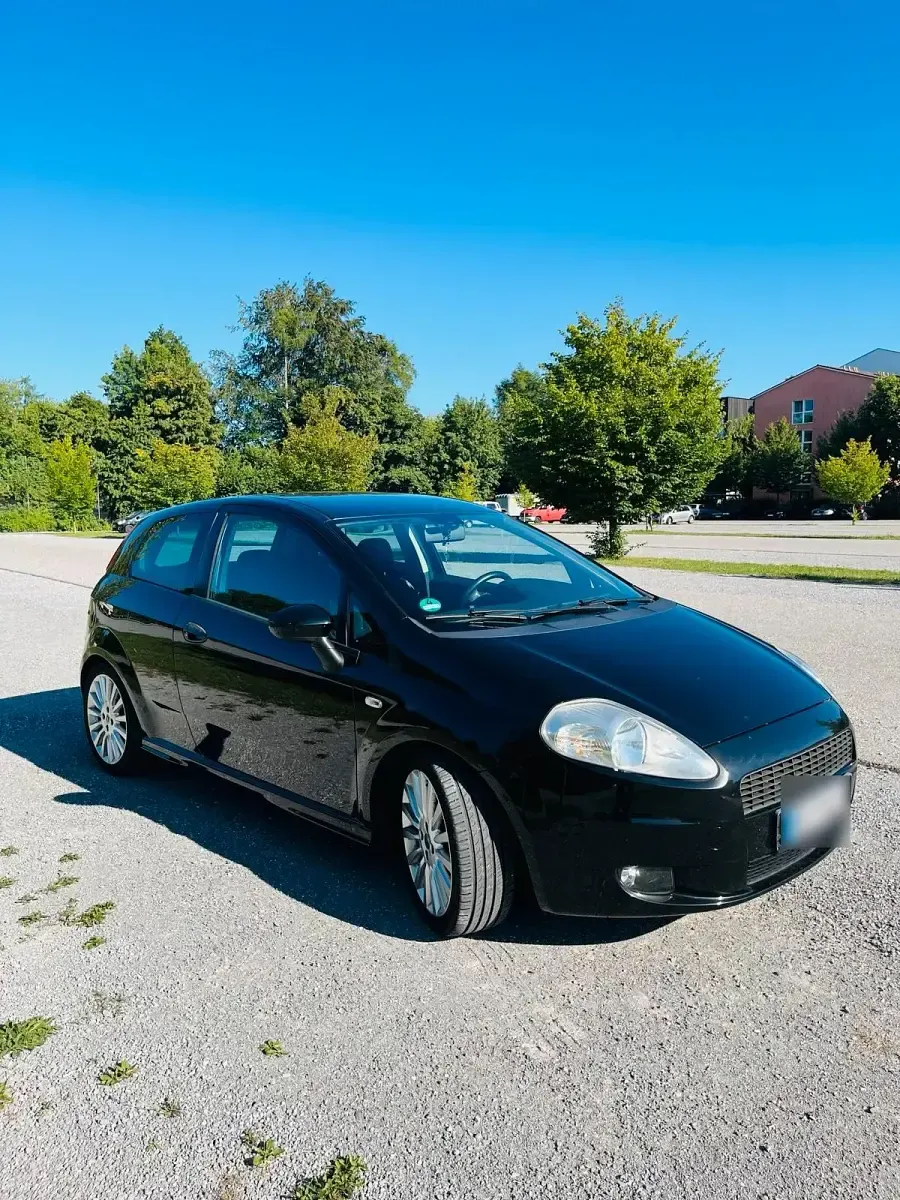 Gebraucht Fiat Grande Punto 95 PS (69 kW) 2006 Schwarz Kleinwagen