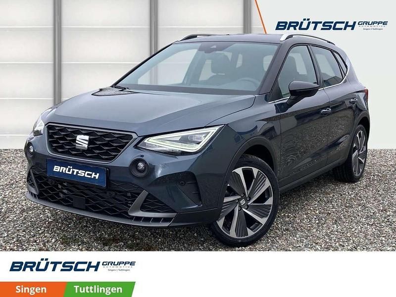 Magnetic grau/midnight schwarz Neu 2024 Seat Arona FR SUV | 25.490 € (Teuer) - Bild 1/4