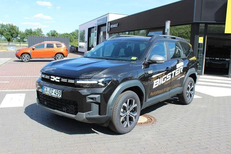 Perlmuttschwarz Neu 2025 Dacia Bigster Expression SUV | 28.280 € (Fairer Preis) - Bild 1/4