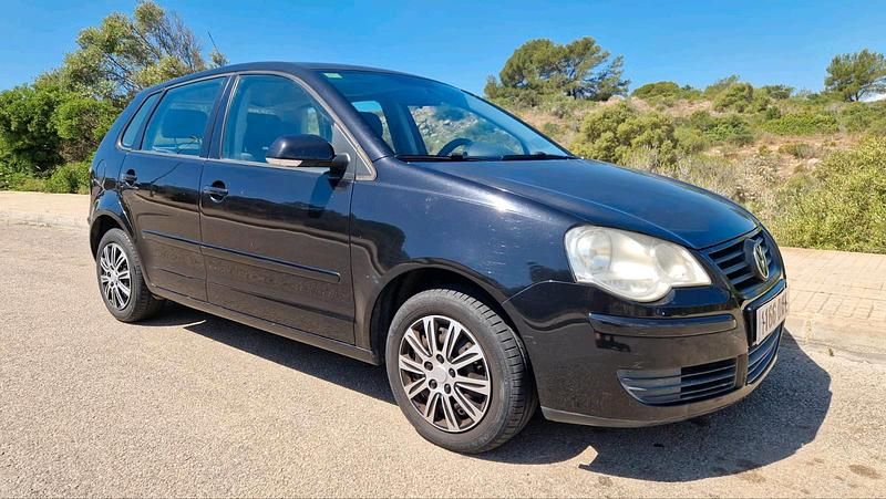 Schwarz Gebraucht 2005 VW Polo Kleinwagen | 2.950 € (Etwas zu teuer) - Bild 1/4