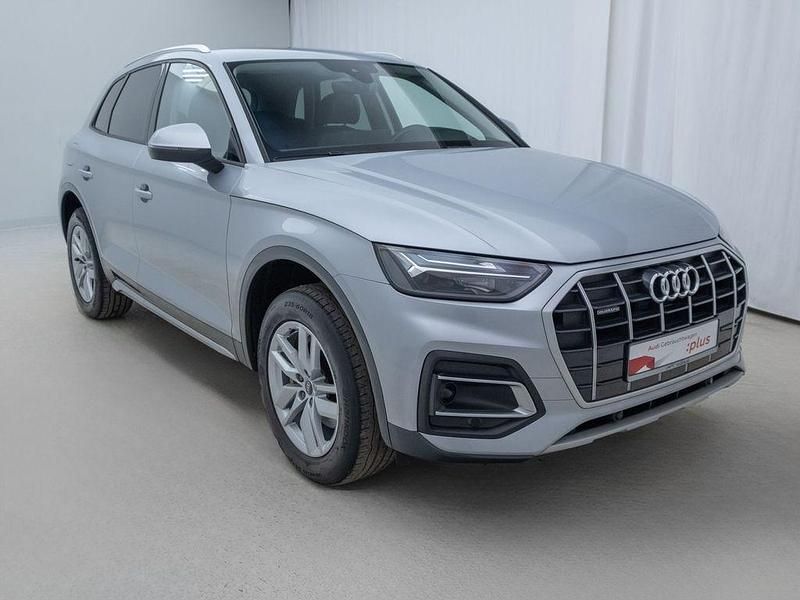 Gebraucht Audi Q5 Ambiente 265 PS (194 kW) 2022 Florettsilber metallic SUV