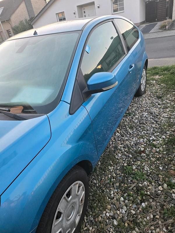 Gebraucht Ford Focus 101 PS (74 kW) 2008 Blau Limousine