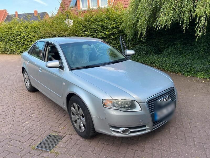 Silber Gebraucht 2005 Audi A4 Limousine | 1.600 € (Superpreis) - Bild 1/4