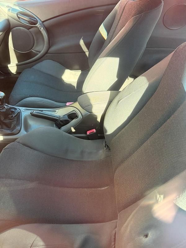 Second-hand Ford Cougar 1999 Argintiu Coupe