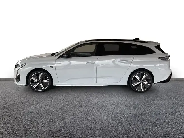 Neu Peugeot 308 SW GT 145 PS (106 kW) 2025 Weiss/typ aussenverkleidung me Kombi