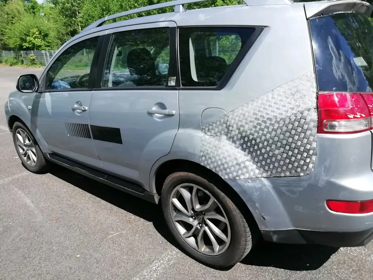 Gebraucht Citroën C-Crosser 156 PS (114 kW) 2008 Silber SUV