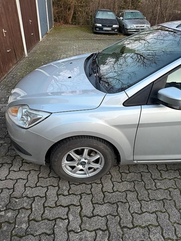 Usata Ford Focus 125 CV (91 kW) 2008 Argento Berlina