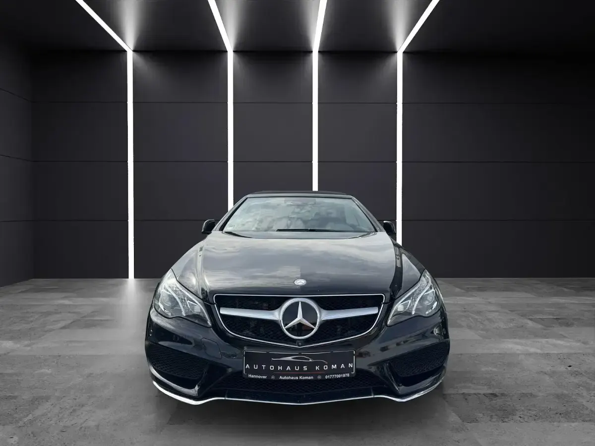 Gebraucht Mercedes E350 AMG line 252 PS (185 kW) 2014 Schwarz Cabrio