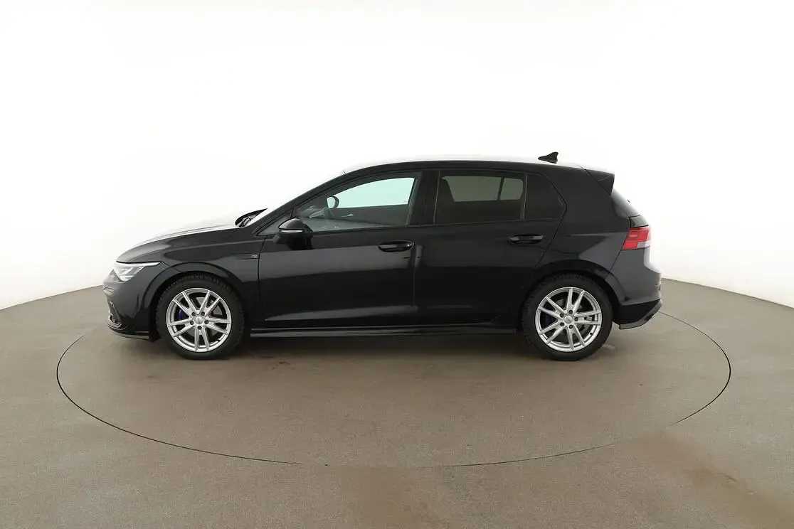 Gebraucht VW Golf VIII R-line 190 PS (139 kW) 2022 Schwarz Limousine