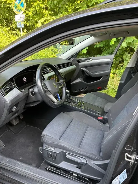 Gebraucht VW Passat GTE 218 PS (160 kW) 2021 Grau Kombi
