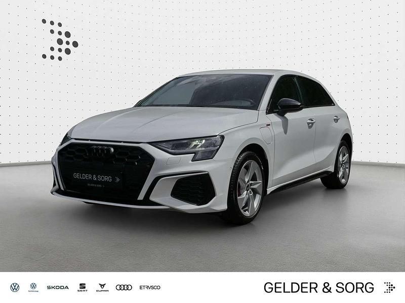 Ibisweiß Gebraucht 2022 Audi A3 e-tron S-Line Kleinwagen | 27.480 € (Fairer Preis) - Bild 1/4