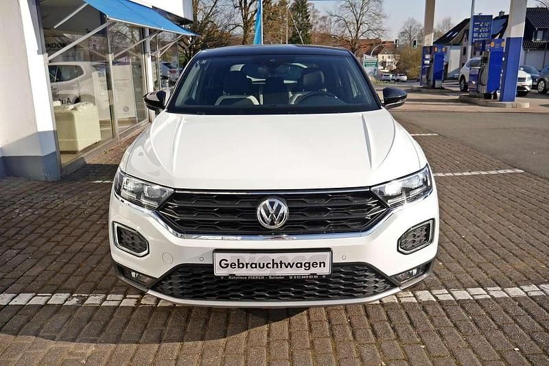 Gebraucht VW T-Roc Sport 150 PS (110 kW) 2018 Pure white SUV