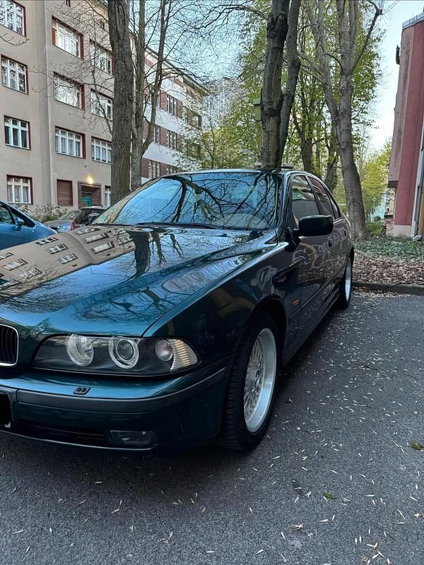 Gebraucht BMW 540 286 PS (210 kW) 1998 Grün Limousine
