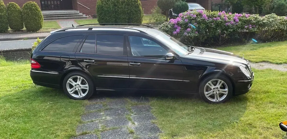 Gebraucht Mercedes E280 Avantgarde 231 PS (169 kW) 2007 Schwarz Kombi