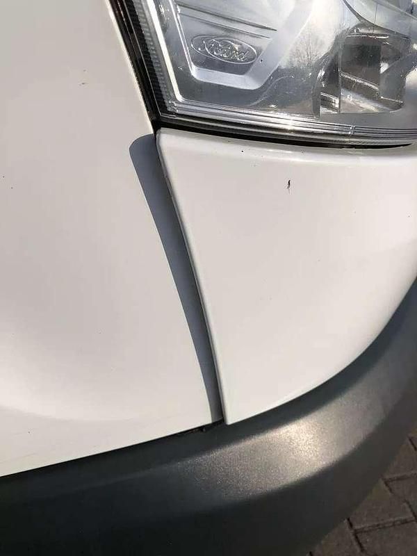 Gebraucht Ford Transit 105 PS (77 kW) 2018 Weiß SUV