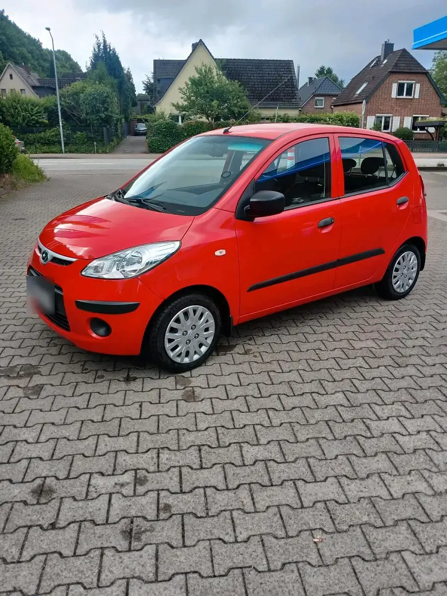 Gebraucht Hyundai i10 69 PS (50 kW) 2011 Rot Kleinwagen