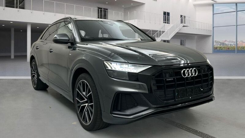 Daytonagrau perleffekt Gebraucht 2018 Audi Q8 S-Line SUV | 53.999 € (Teuer) - Bild 1/4