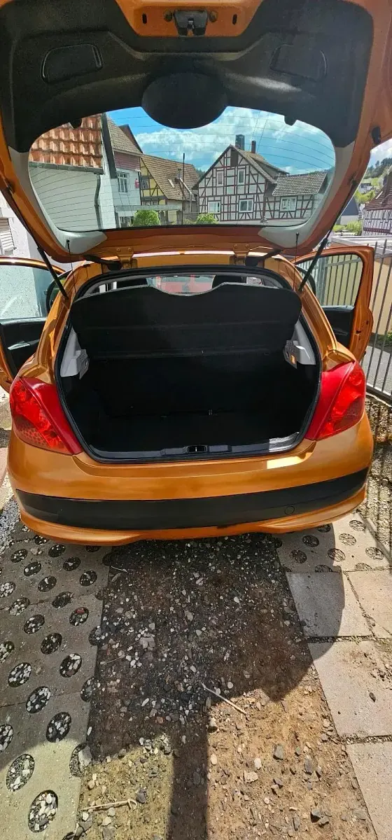 Gebraucht Peugeot 207 86 PS (63 kW) 2006 Orange Kleinwagen
