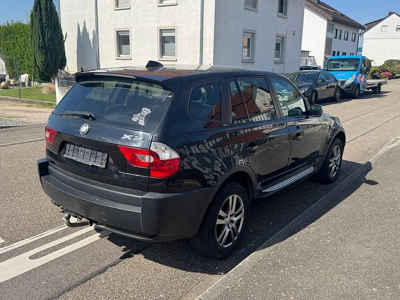 Gebraucht BMW X3 150 PS (110 kW) 2005 Schwarz SUV