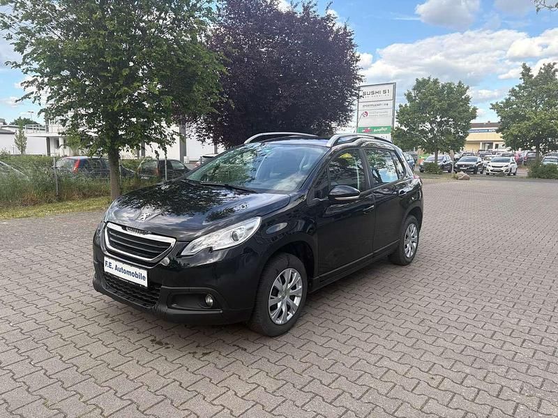 Lackierung schwarz perla nera Gebraucht 2014 Peugeot 2008 Active SUV | 5.999 € (Fairer Preis) - Bild 1/4