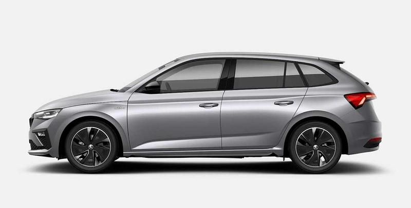 Brillantsilber metallic Neu 2025 Skoda Scala Monte Carlo Kleinwagen | 28.874 € (Fairer Preis) - Bild 1/3
