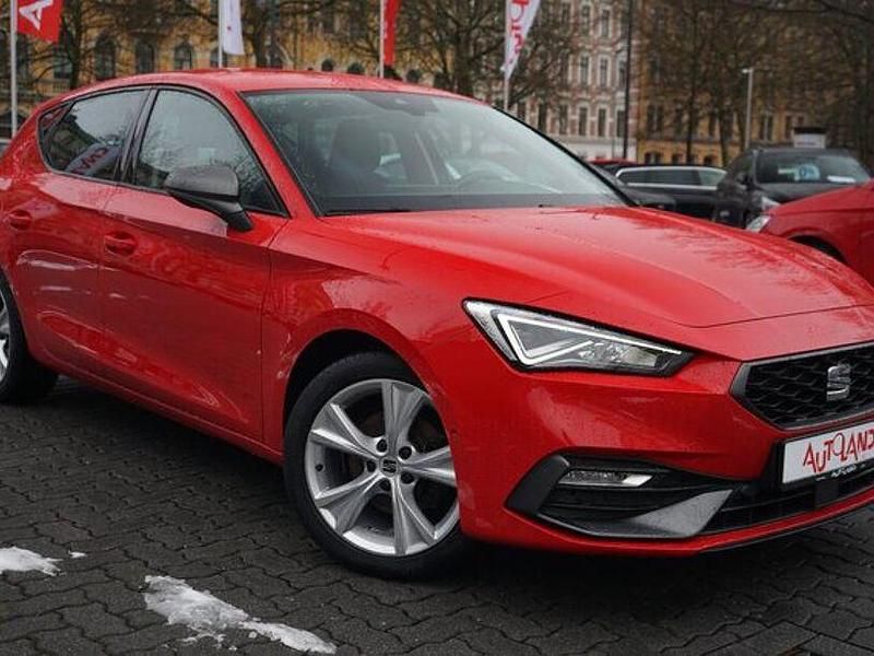 Gebraucht Seat Leon FR 204 PS (150 kW) 2020 Rot Limousine