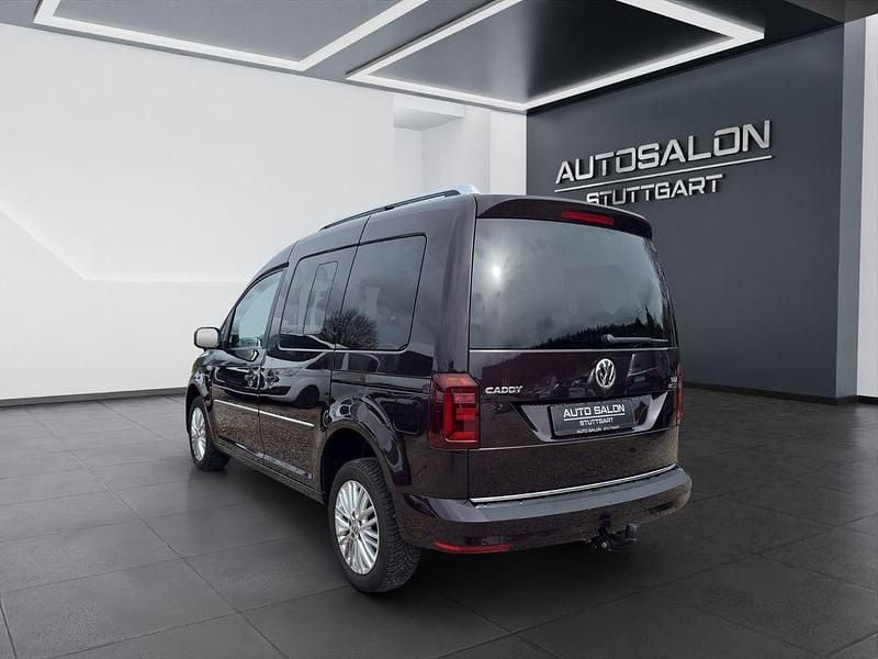 Gebraucht VW Caddy Highline 150 PS (110 kW) 2017 Violett Van / Kleinbus