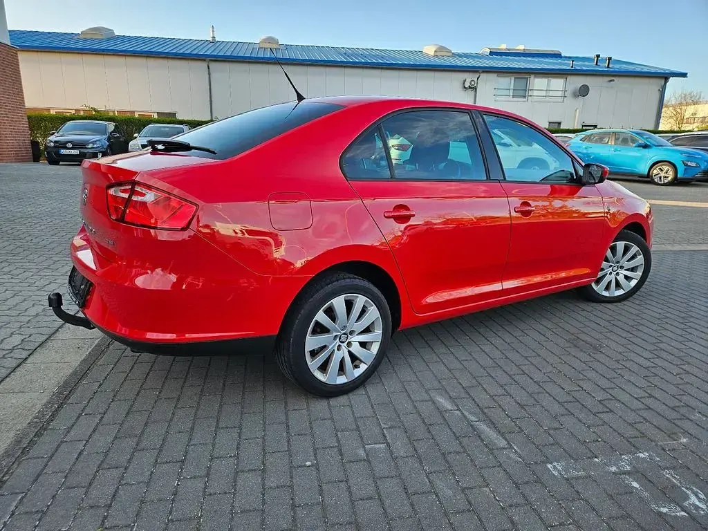 Gebraucht Seat Toledo Style 105 PS (77 kW) 2015 Rot Kleinwagen