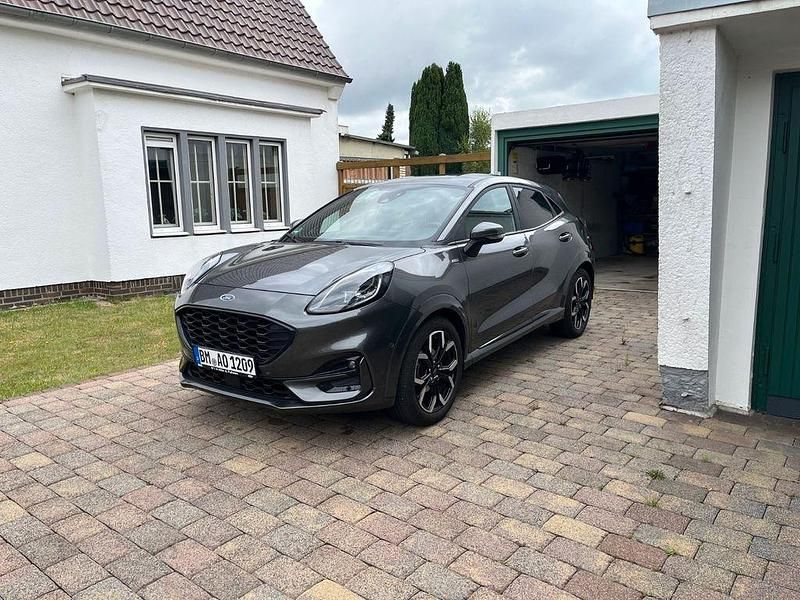 Grau Gebraucht 2022 Ford Puma Gen-E ST-Line X SUV | 17.000 € (Superpreis) - Bild 1/4
