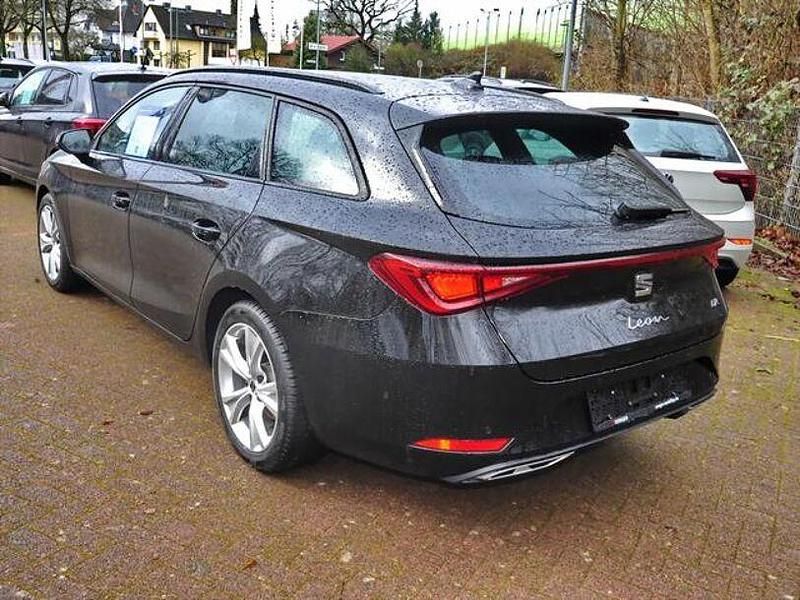 Gebraucht Seat Leon FR 150 PS (110 kW) 2025 Midnight schwarz metallic Kombi