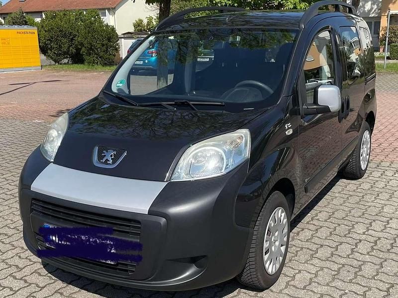 Schwarz Gebraucht 2013 Peugeot Bipper Family Van | 5.100 € (Fairer Preis) - Bild 1/4