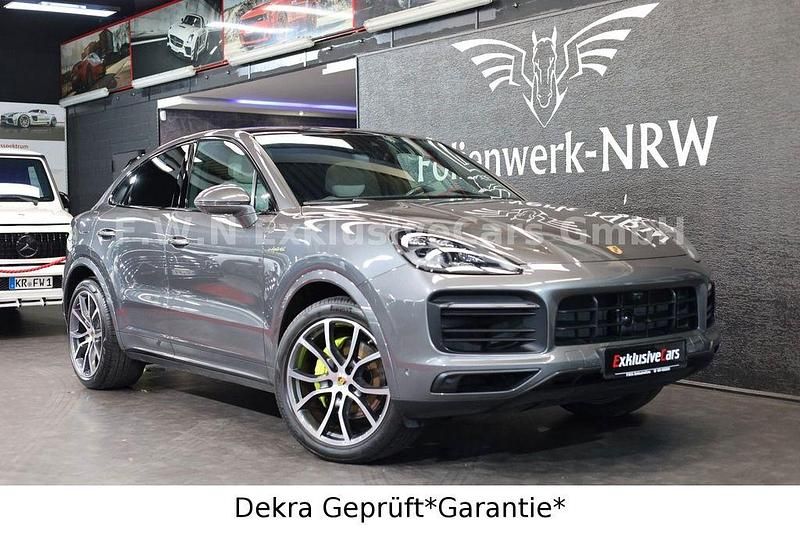 Gebraucht Porsche Cayenne Coupe 462 PS (339 kW) 2022 Grau Coupé