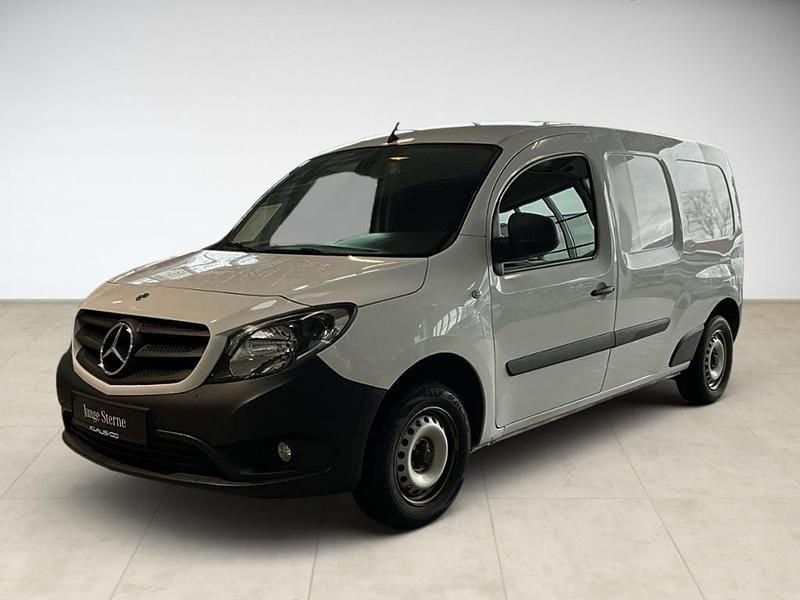 Arktikweiß Gebraucht 2021 Mercedes Citan 111 Van | 14.863 € (Fairer Preis) - Bild 1/4
