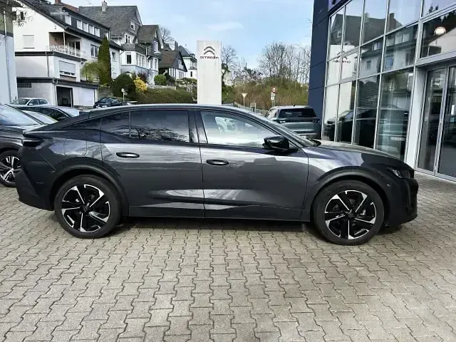 Gebraucht Peugeot 408 Allure 131 PS (96 kW) 2023 Grau SUV