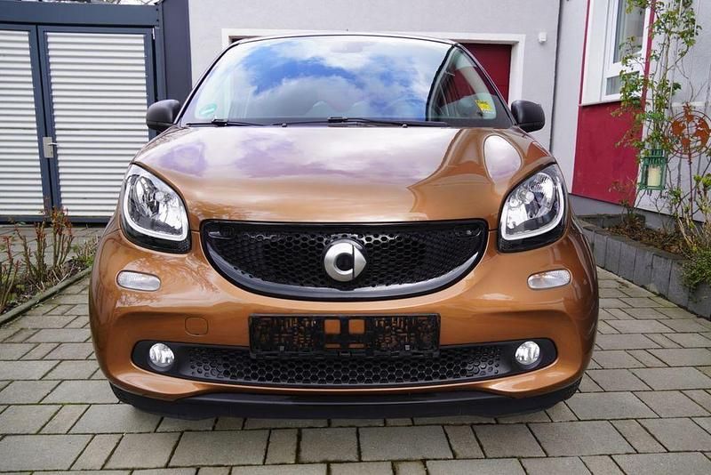 Gebraucht Smart ForFour Passion 71 PS (52 kW) 2017 Braun Kleinwagen