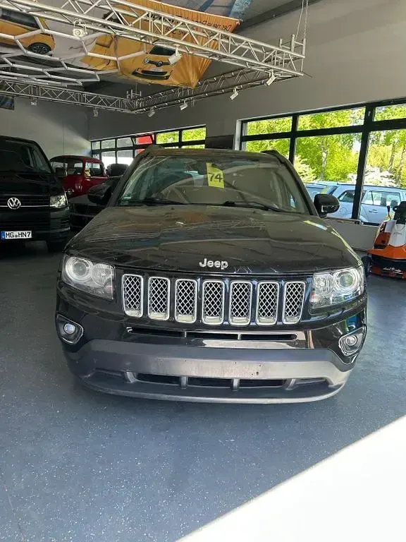Second-hand Jeep Compass Limited 163 CP (119 kW) 2014 Negru SUV