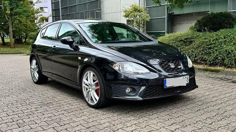 Schwarz Gebraucht 2012 Cupra Leon Limousine | 9.985 € (Superpreis) - Bild 1/4