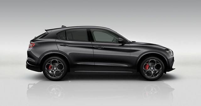 Gebraucht Alfa Romeo Stelvio Veloce 209 PS (153 kW) 2025 Schwarz SUV