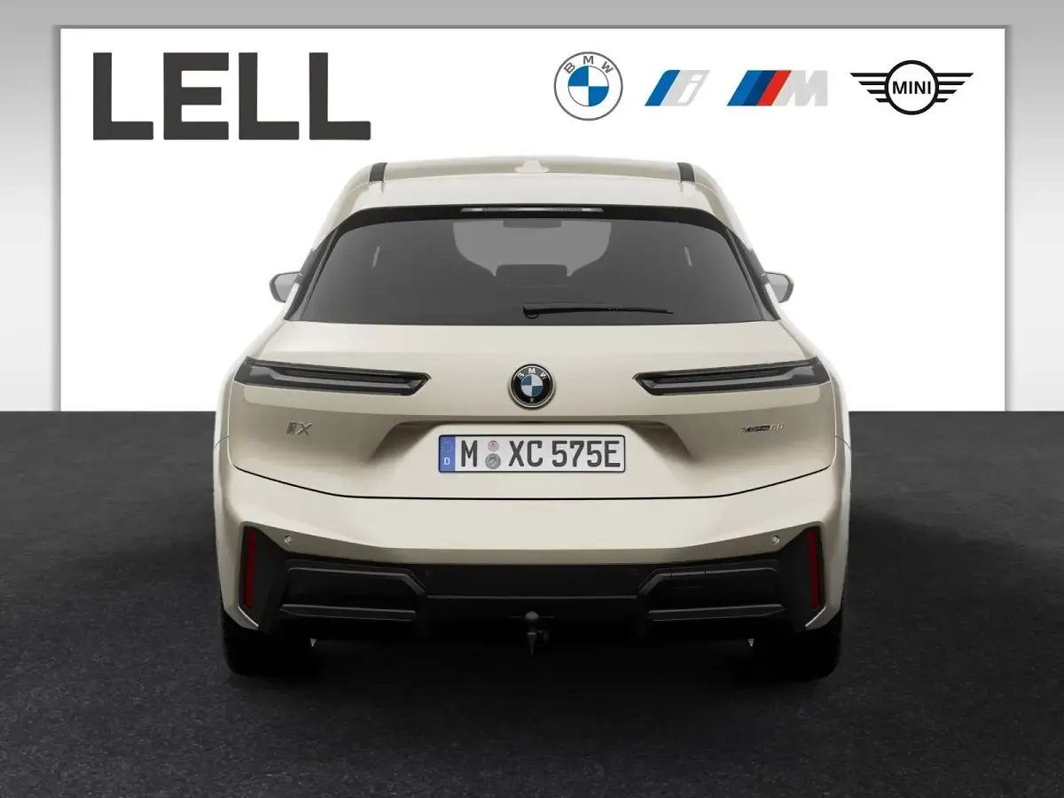 Neu BMW iX M Sport 400 kW (544 PS) 2026 Grau SUV