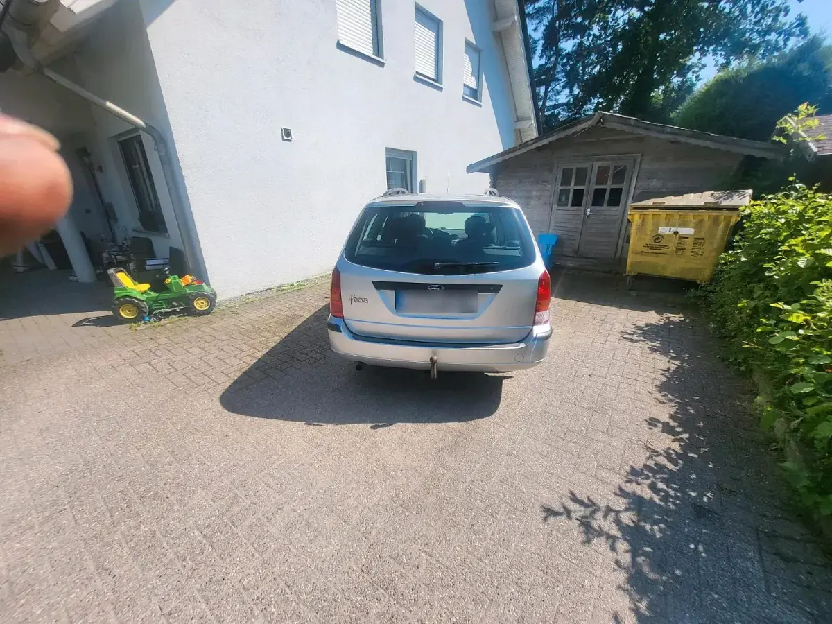Gebraucht Ford Focus 102 PS (75 kW) 2002 Grau Kombi