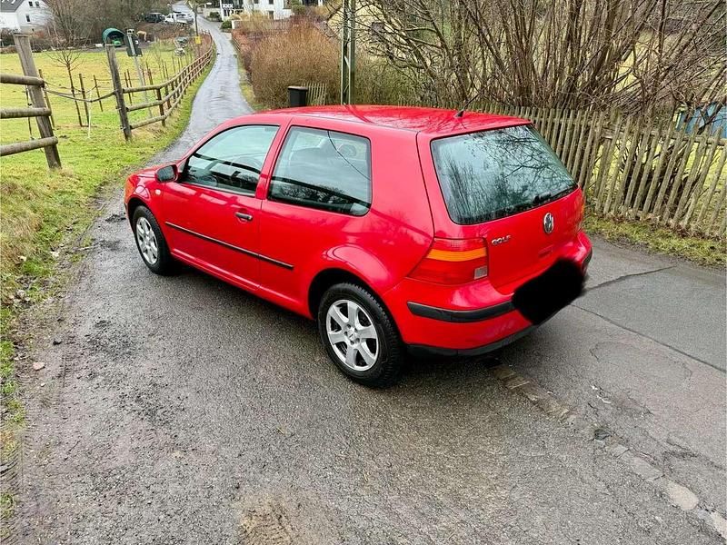 Gebraucht VW Golf IV 75 PS (55 kW) 2002 Limousine