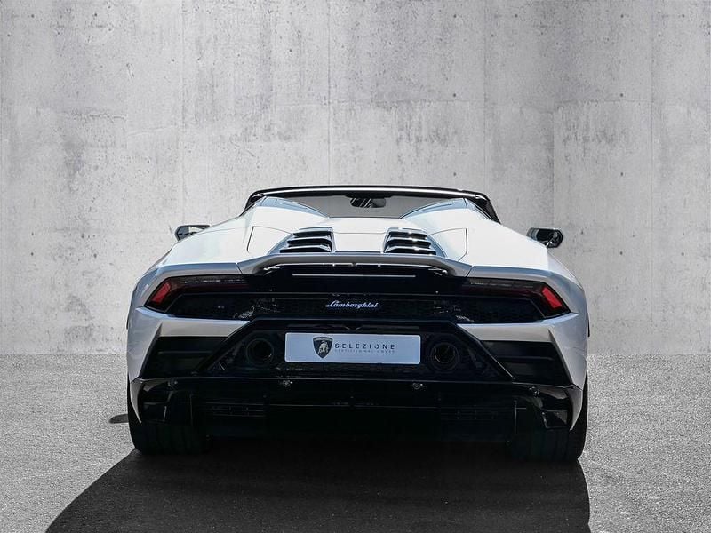 Gebraucht Lamborghini Huracán 640 PS (470 kW) 2025 Balloon white (weiß) Cabrio