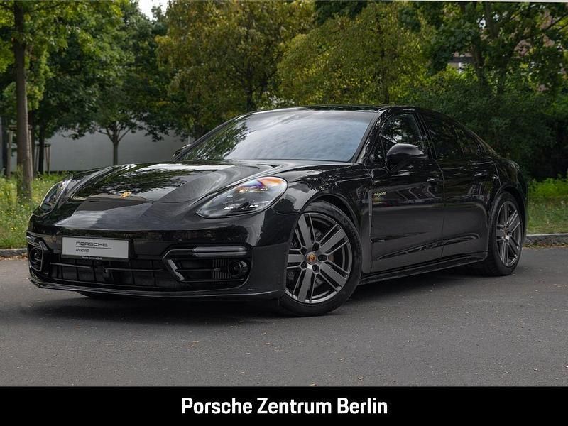 Schwarz Gebraucht 2022 Porsche Panamera 4 Platinum Edition Limousine | 88.930 € (Etwas zu teuer) - Bild 1/4
