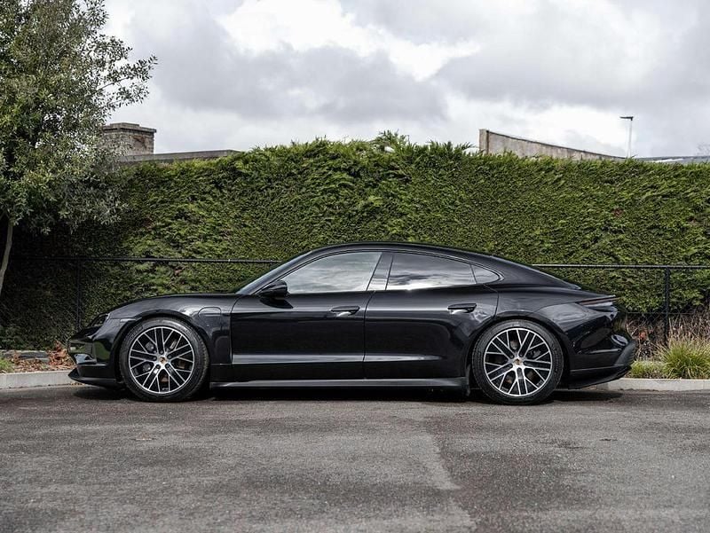 Gebraucht Porsche Taycan 319 kW (435 PS) 2024 Schwarz Limousine