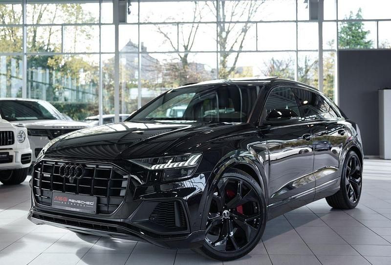 Schwarz Gebraucht 2020 Audi Q8 Design SUV | 62.900 € (Teuer) - Bild 1/3