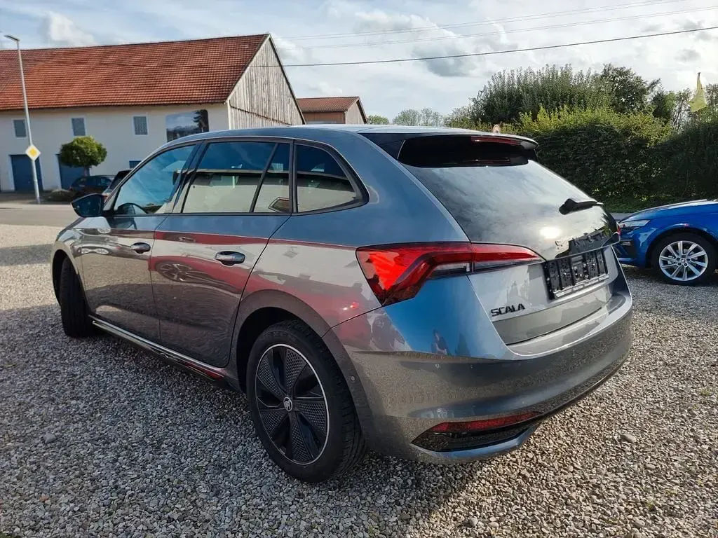 Gebraucht Skoda Scala Monte Carlo 116 PS (85 kW) 2024 Grau Kleinwagen